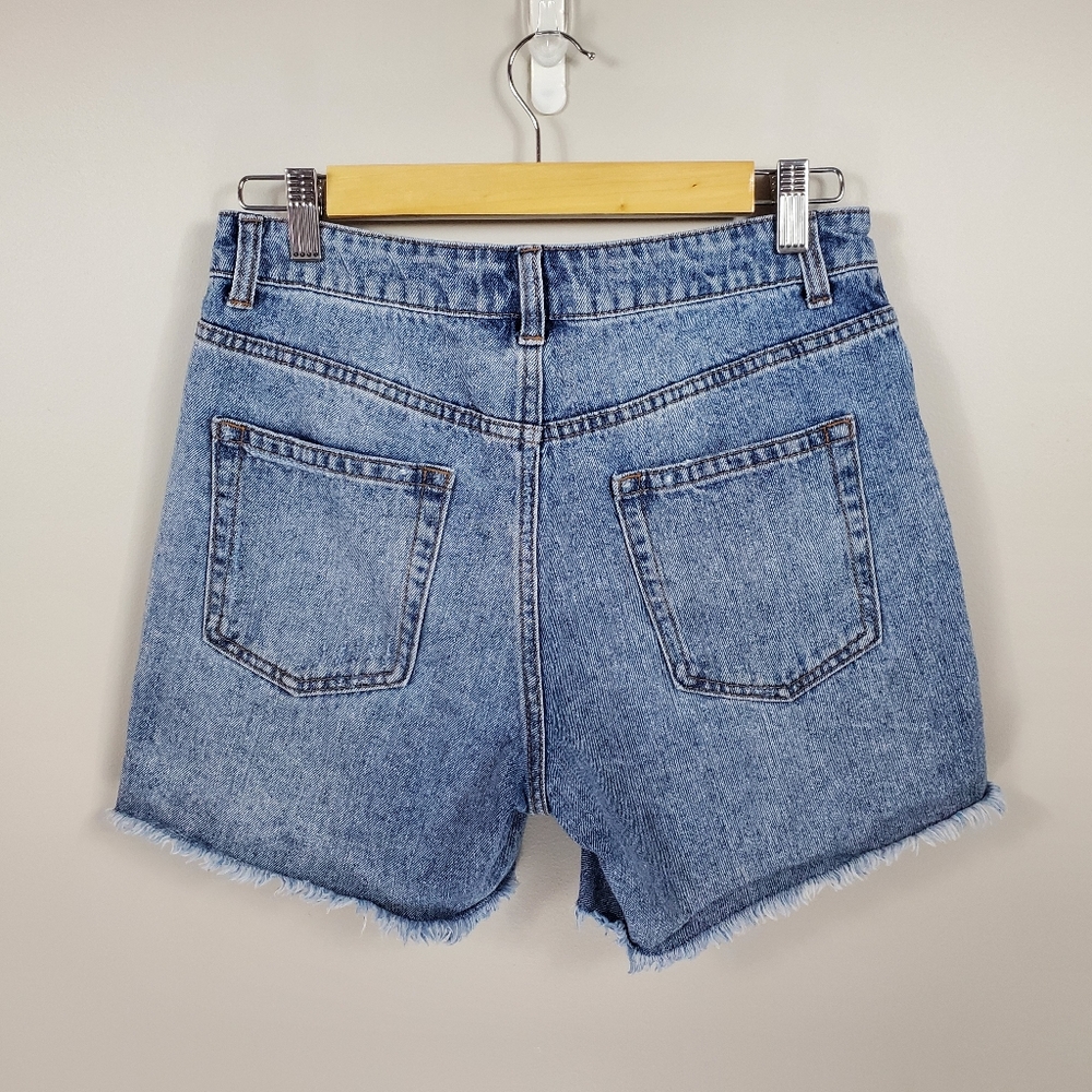 Wild Fable Size 4 Distressed Ripped High Rise Denim Short - Picture 3 of 11